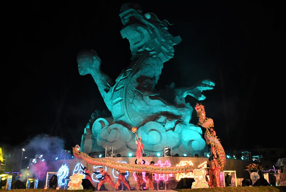 「龍燈樂園 幸福龍來」　員林燈會開幕點燈　巨龍再度驚豔登場