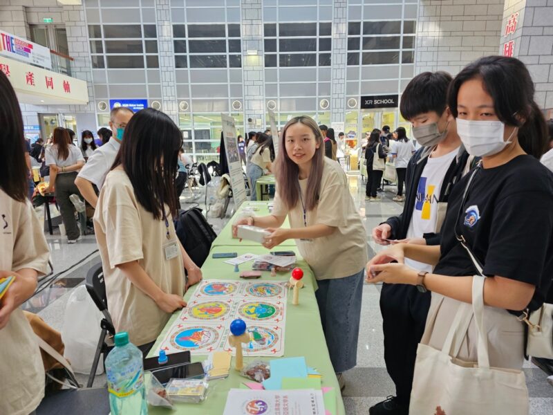 高雄大學「校園Open Day」登場 邀請全國高中職生家長入校參觀