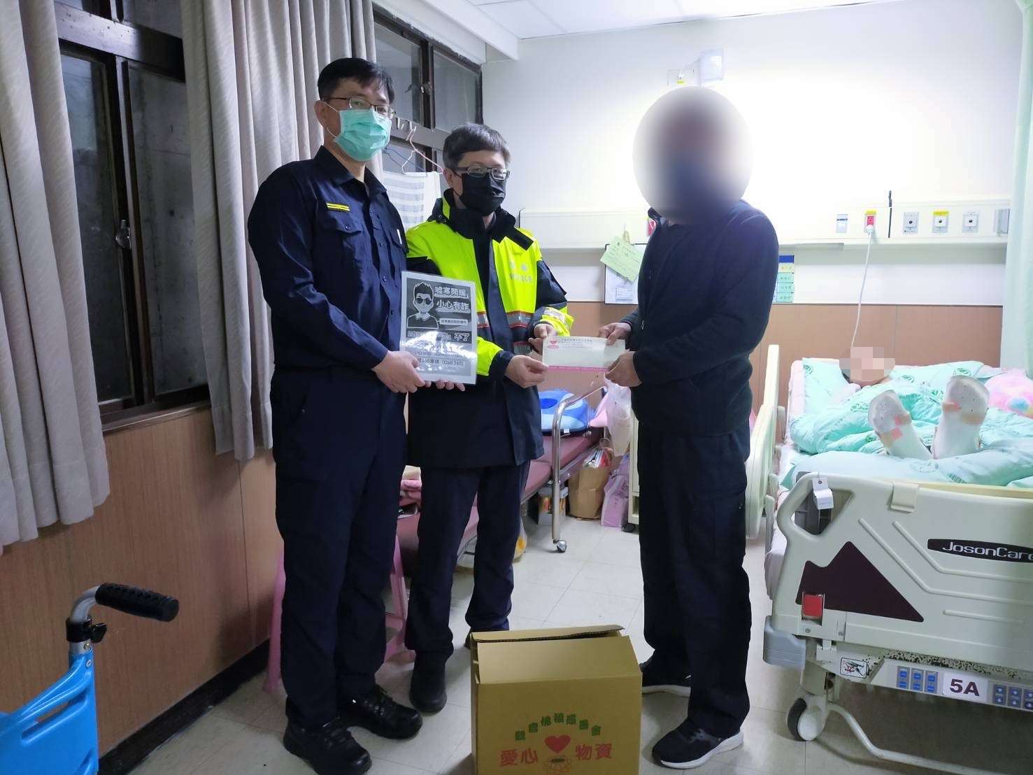 失意父看到希望曙光｜暖警變身張老師助申請急難救助