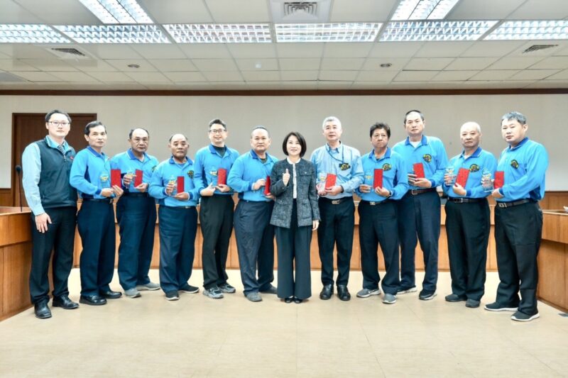 屏東縣表揚10位優良駕駛長　樹立公共運輸優質典範