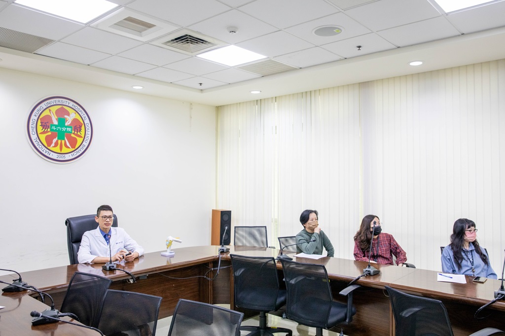 新科技助力健身教練重返球場｜自體膝關節軟骨修復術成果亮相