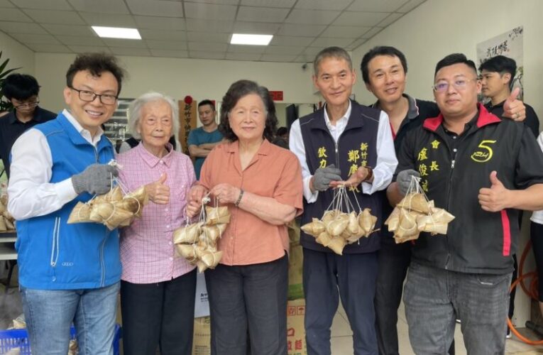 攜手「風廚師協會」發放免費肉粽　鄭慶欽讓鄉親暖了心