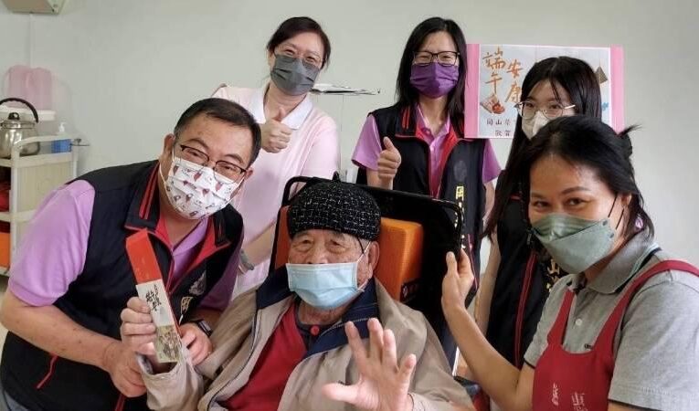 榮家端節慰問 關愛暖心呵護住院榮民