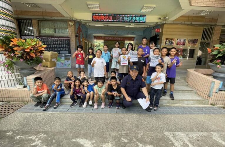 中市和平警萬安47號演習宣導深入校園 帶領偏鄉地區學童學習正確避難觀念