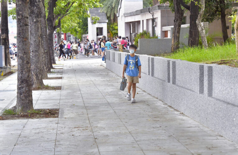舒適又安心  左營區新莊國小通學步道改善完工通行