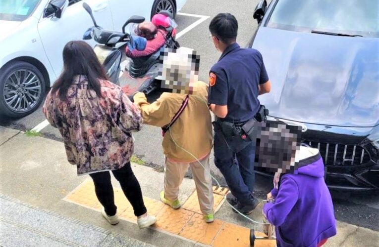 背氧氣老婦氣呼呼　興安警主動關心協助