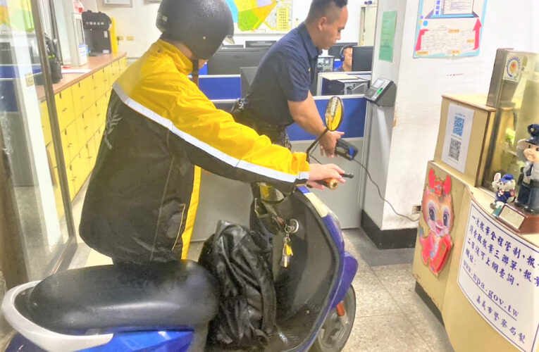 購買餐盒忘充電　竹園警協助充電陪返家