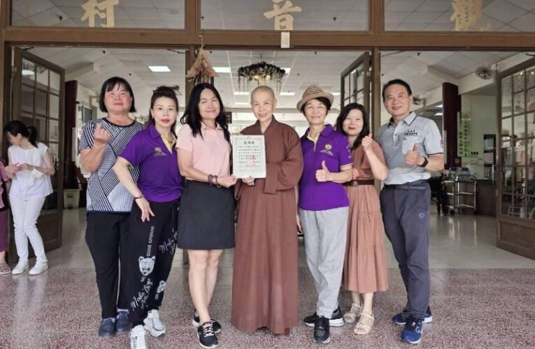 新化救國團號召敬老音樂會 百歲觀音村阿嬤跳恰恰