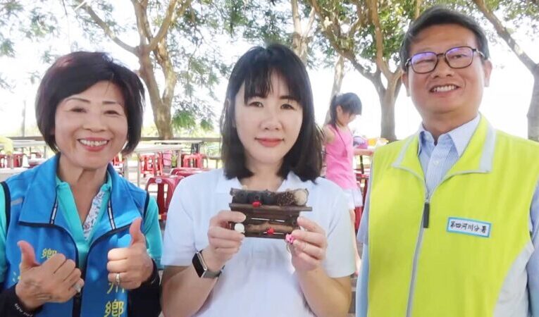 彰化溪州鄉公所稻田彩繪割稻趣　體驗古早味農村生活