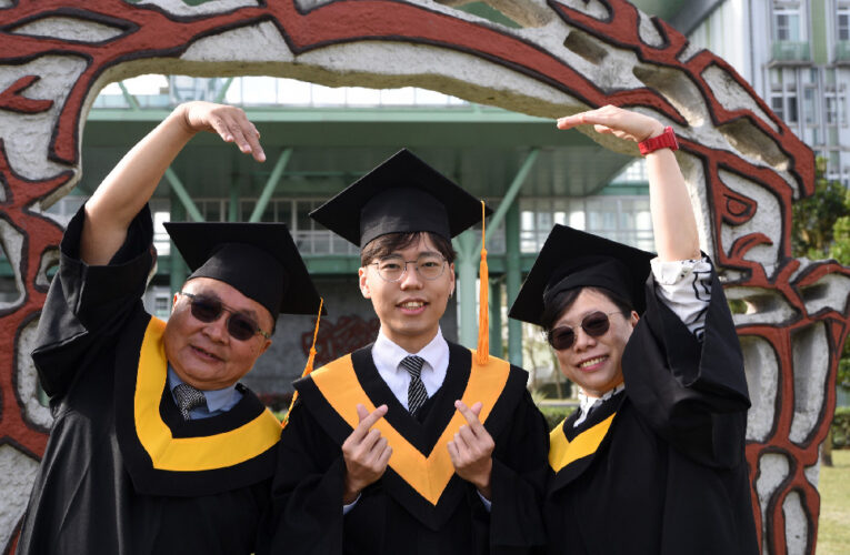 父母為圓夢，陪孩子一起讀大學，美和科大社工系一家三口一起畢業