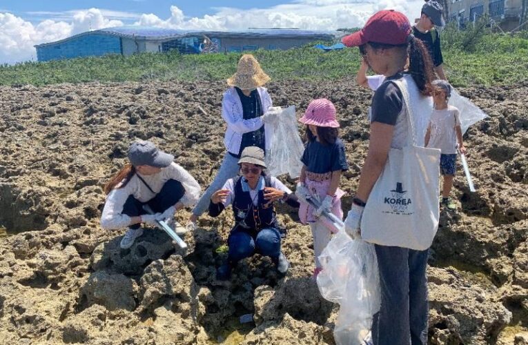 海生館親子淨灘揮汗闖關 世界海洋日認識寶貴海洋教育