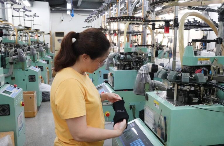 傳統產業數位轉型困境與突破｜彰化製襪業的創新之路