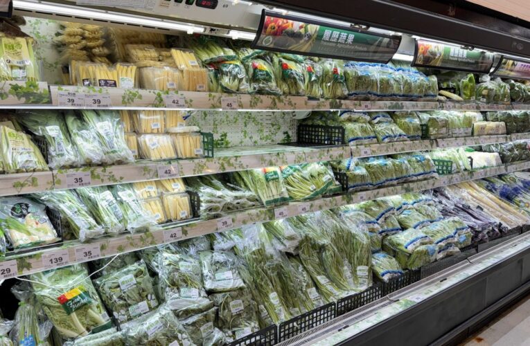 家樂福抗漲生鮮蔬菜特惠　「平價有機高麗菜專區」8月5日前全台家樂福量販＆超市同步開賣