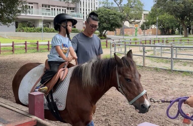 快樂一夏暑期限定！　台中后里馬場推出「雙馬套票」