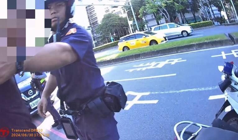 鼓山警「青春專案」首日展成效，逮捕謊報身分的逾期移工！