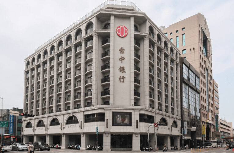 再不必臨櫃存硬幣　台中銀行推出ATM硬幣存款服務！