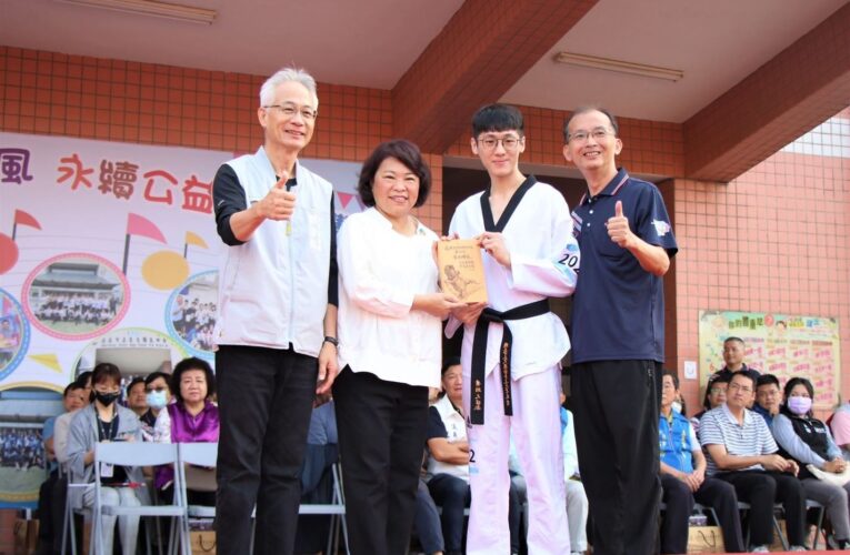 帕奧首面獎牌！跆拳道蕭翔文摘銅　嘉義市長開心分享「熬夜很值得」