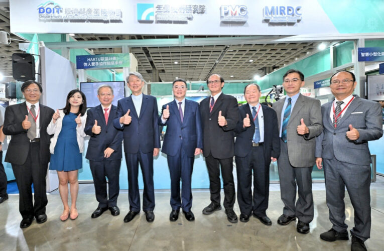 助攻台灣製造業升級　仿真人雙手組裝手工具的AI機器人TAIROS亮相