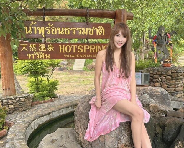 財富女神王宥忻跳麻辣糖葫蘆  身材辣翻天