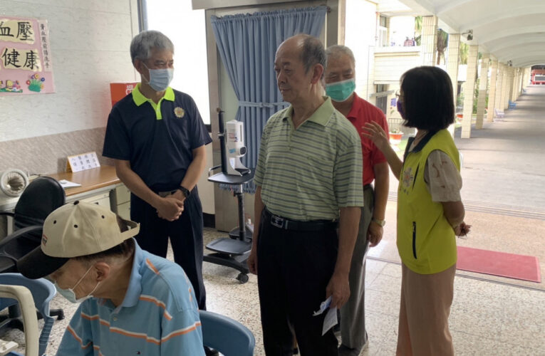 中彰榮家守護住民健康 配鏡巡迴到宅服務
