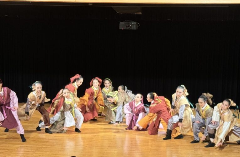新竹市欣蕾舞團新作《祝英台遇見Juliet》｜多媒體與舞蹈完美融合