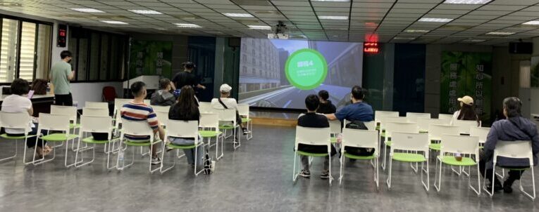 防制大型車事故 高雄區監理所宣導「轉彎暫停，安全再行」