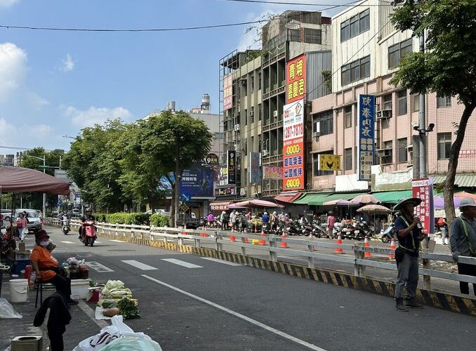 桃市府辦理「新明市場周邊市容景觀及交通改善改善計畫」　維護通行安全