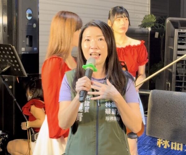 跨足政商兩界  少年董ㄟ舉辦「鉉恩中秋團圓慶佳節」熱鬧非凡
