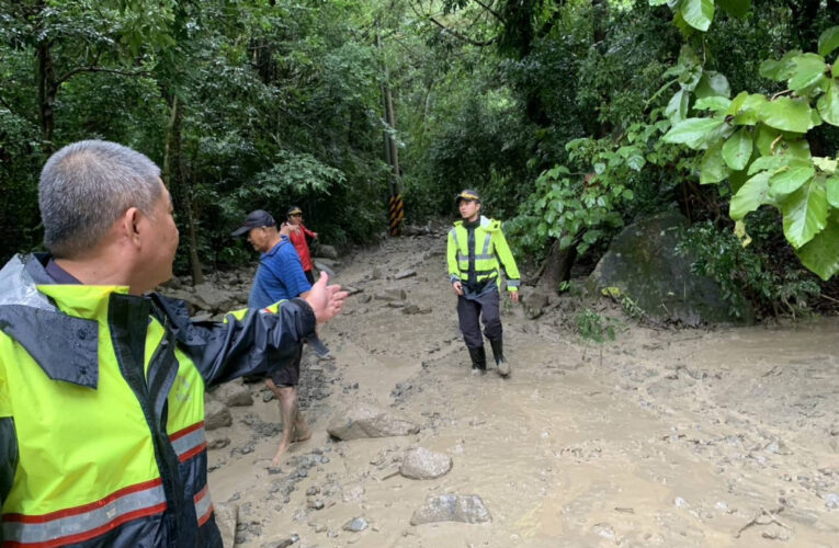 強降雨引發土石流  高雄六龜區7人全安全撤離