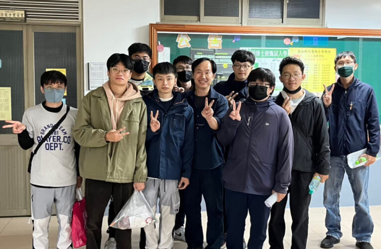 崑山科大電機系培訓考照有成！3年獲取逾210張證照
