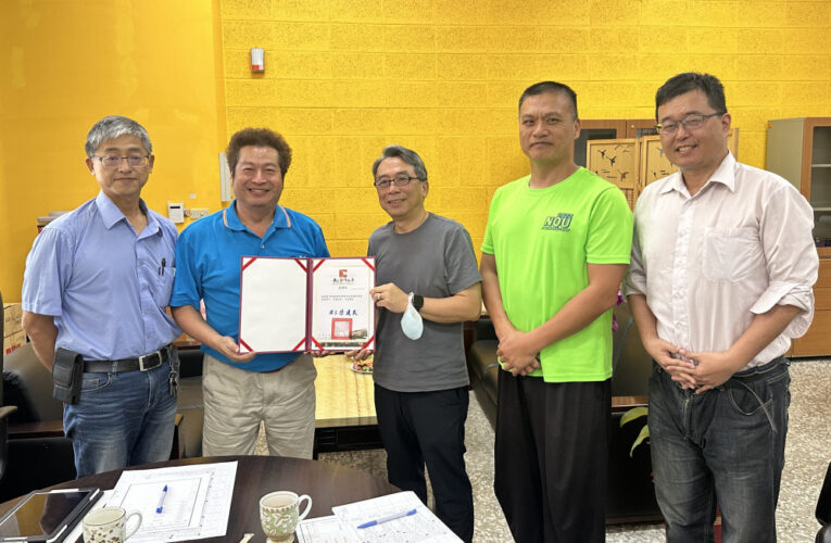 金大劉華嶽博士獻援手  義助急難學生渡難關