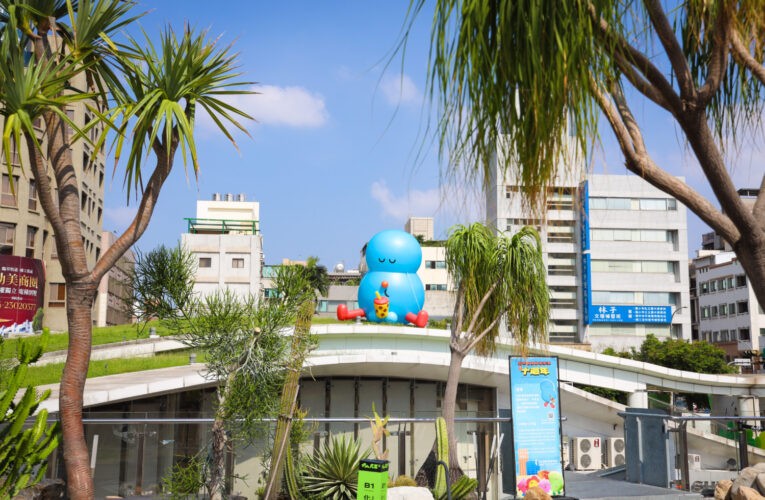 巨型萌獸出沒PARK2草悟廣場！　台中國際動畫影展十週年 全新IP餅餅、涼涼吸人潮
