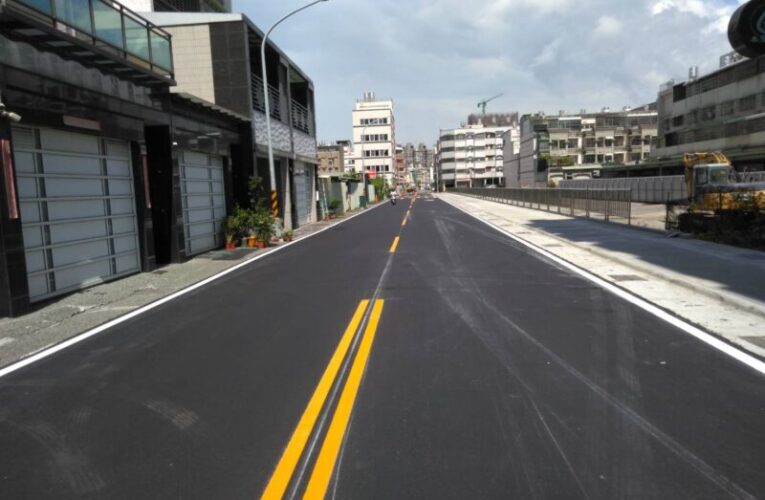 高市工務局完成鳳山區過雄街拓寬 開放通車