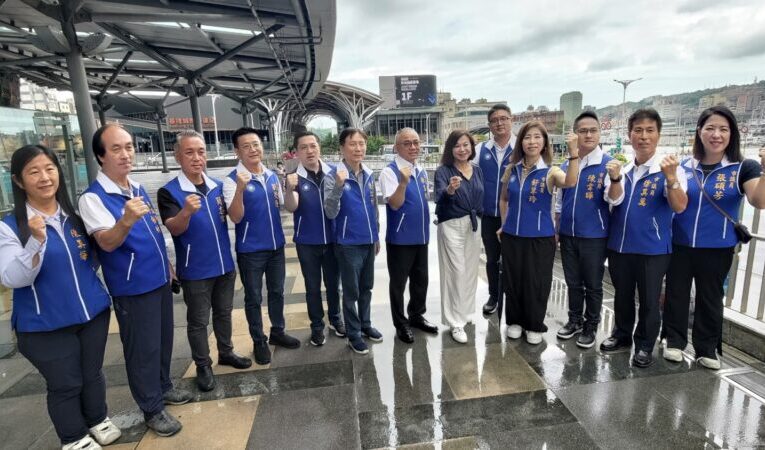 參訪基隆航空候車亭及街舞空間　盼基隆市民挺身支持謝國樑市長
