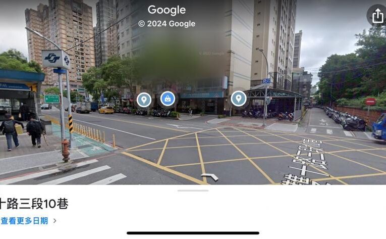 另類見警率爆表！板橋江翠捷運一號出口-員警賺業績躲暗處開單