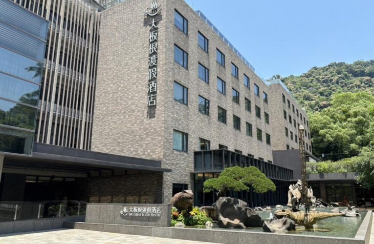 溫泉的發現促使大板根產生蛻變並散發出新的生命力