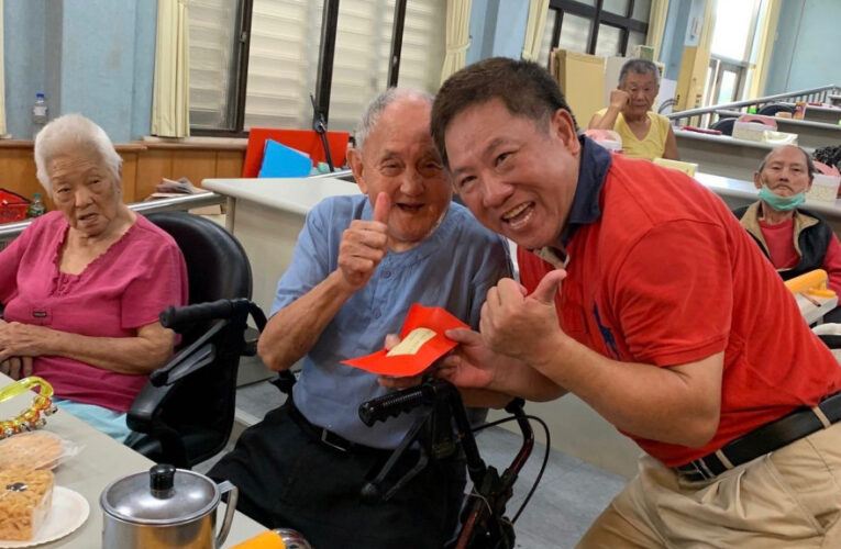 花蓮榮家慶生會 壽星長輩與幼園小朋友同樂歡慶