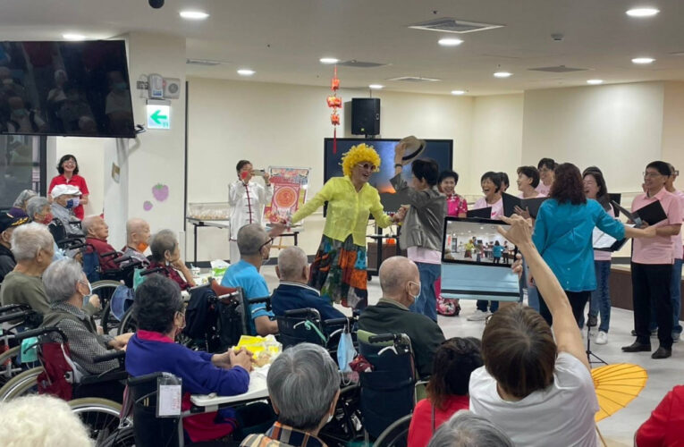 德光合唱團×臺南榮家攜手相伴住民同慶生共享歡樂