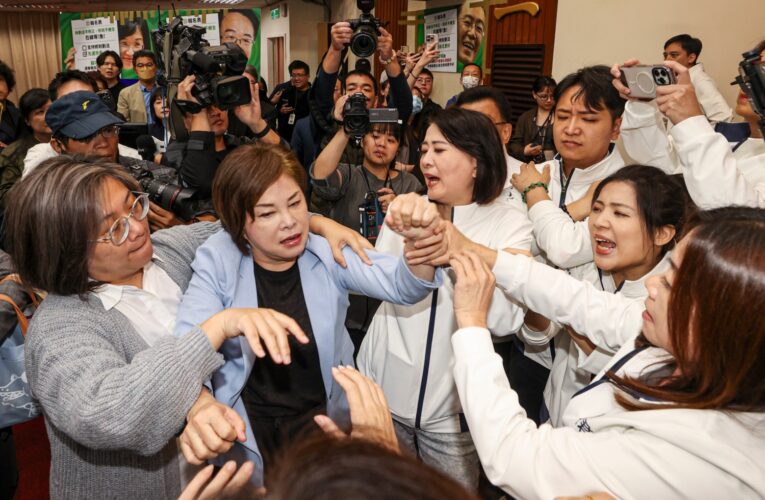 粗暴清理財劃法戰場，國民黨難服民心