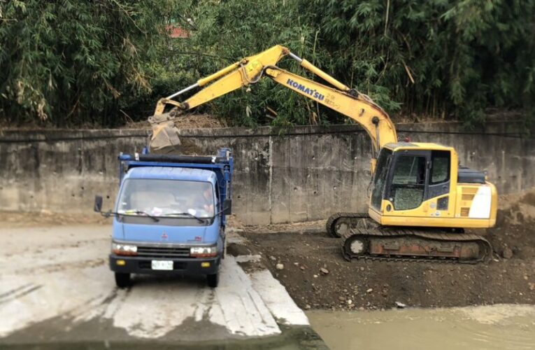 應對颱風後大樹區三大排水系統淤積   水利局加強清淤作業