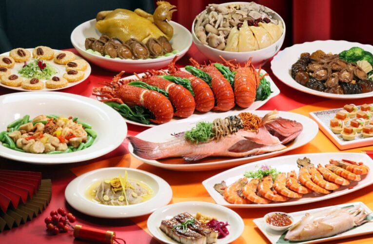  「蛇」舞春風迎新年　高雄飯店推年菜搶商機