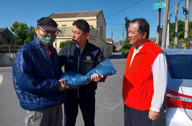 彰化榮服處關懷榮民眷 拜會創業榮民開發職缺