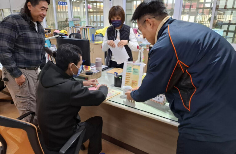 嘉義榮服處暖心奉薑茶  寒流冷吱吱關懷榮民眷足甘心