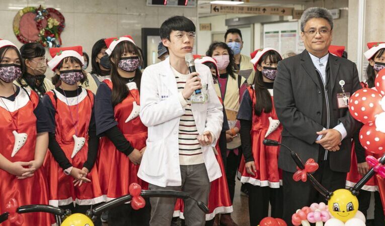 二基舉辦聖誕報佳音活動　健康宣講融入節慶溫情