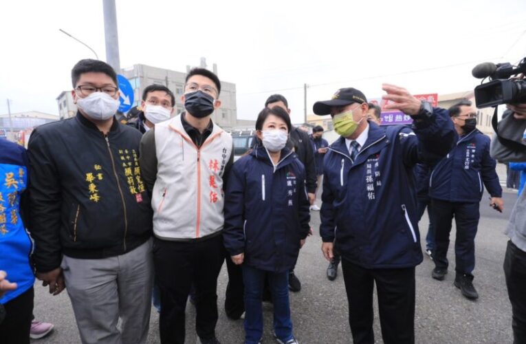 連鎖賣場中市大肚新建廠房工程火警 市長盧秀燕趕赴現場指示全力救援