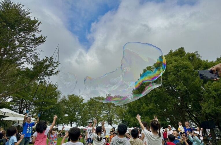 清水鰲峰山自由車場 迎新春主題造景亮相