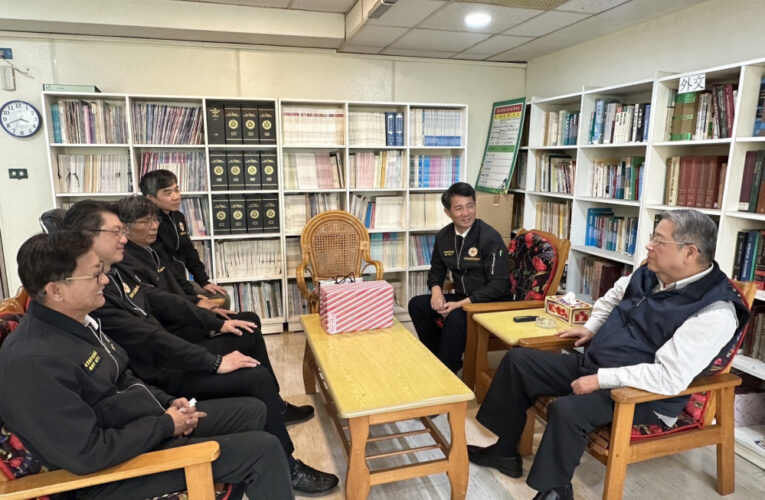 苗栗榮服處春節前慰問住院榮民獻上新春祝福