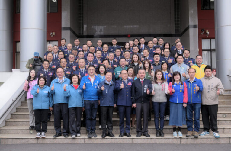 桃園市議會春安慰勞　議長率眾致贈加菜金感謝警消的辛勞付出