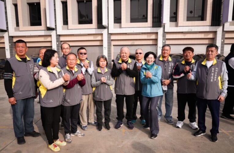 林岱樺偕同陳其邁湖內拜年 誓打造宜居故鄉