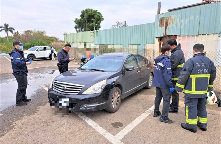 女童遭鎖老舊車內　北興警與消防合力救援